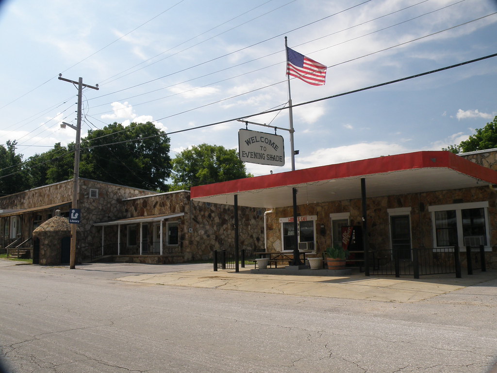 Audrey's Cafe Evening Shade Arkansas The building beside t… Flickr