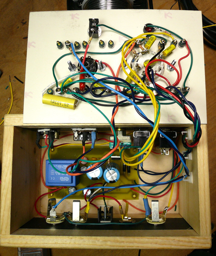 Building the Phantastron vacuum tube synthesizer kit from … Flickr