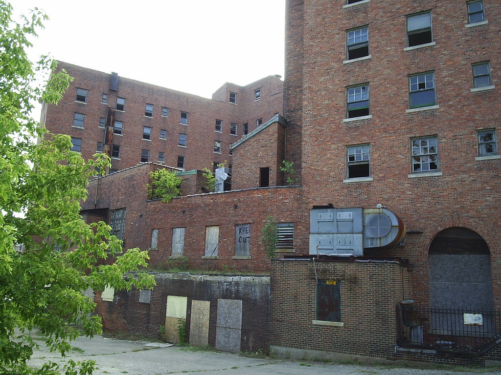 The Durant Hotel The Durant Hotel, Flint, Michigan, Septem… Flickr