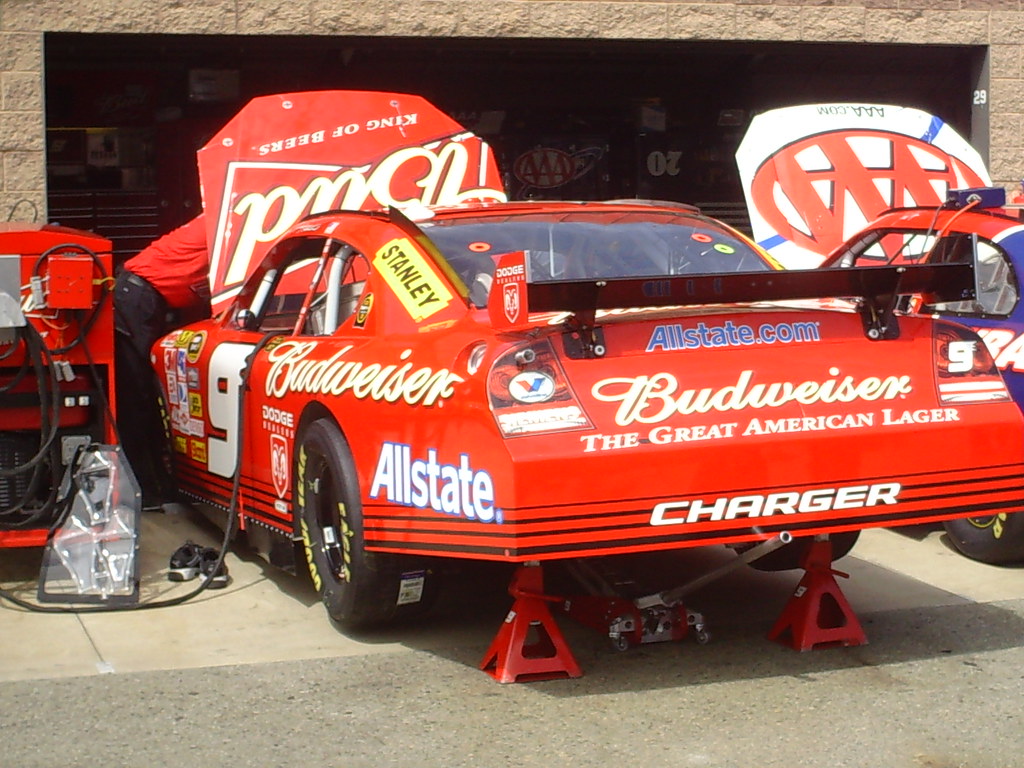 Garage Photos from the NASCAR Labor Day race weekend at th… Flickr