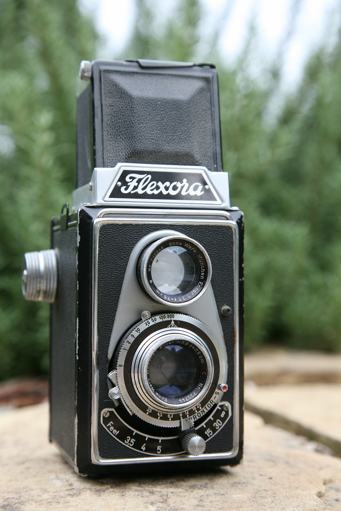 twin lens reflex 120 camera Twin lens reflex camera Flickr