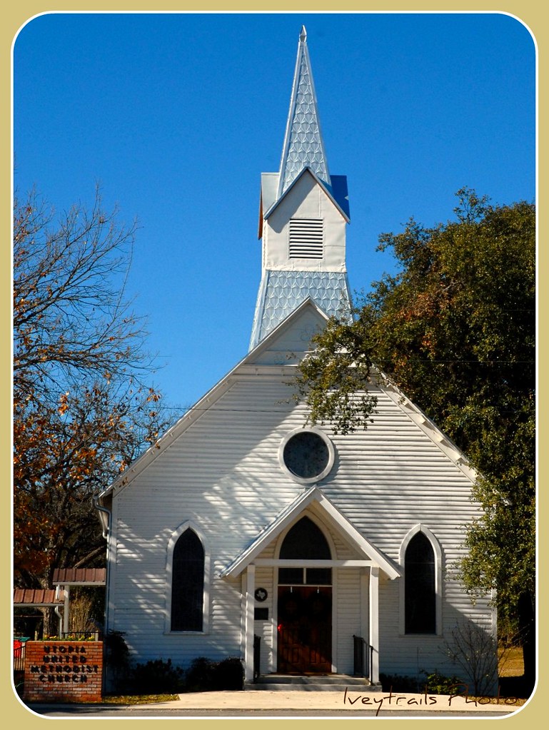 Texas Historic Country Church Frontier church in Utopia TX… Flickr