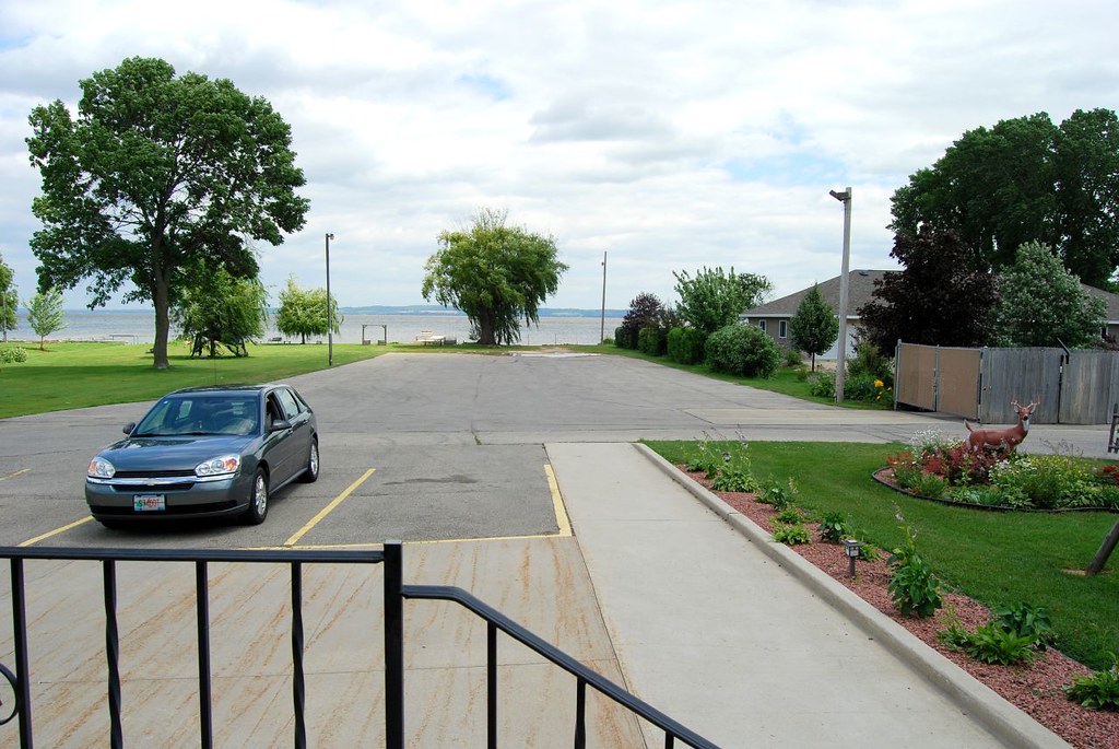 N BLANCK'S LAKE AIRE SUPPER CLUB,VAN DYNE WI. 8751 lakesh… Flickr