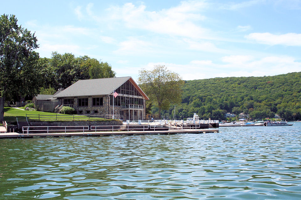 Candlewood Lake 12 Candlewood Isle club house and swimming… Flickr