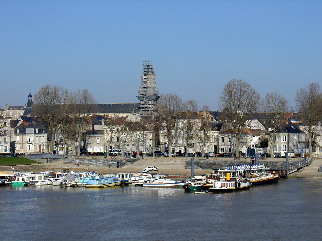 Angers 27b Février 2008 Les bateaux à quai Association Histoire