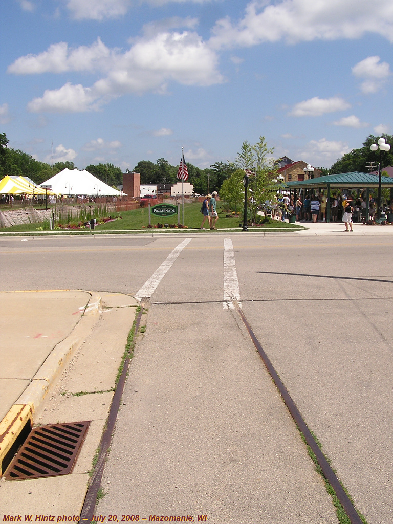 Rails to the Promenade The new Mazomanie Promenade Park pr… Flickr