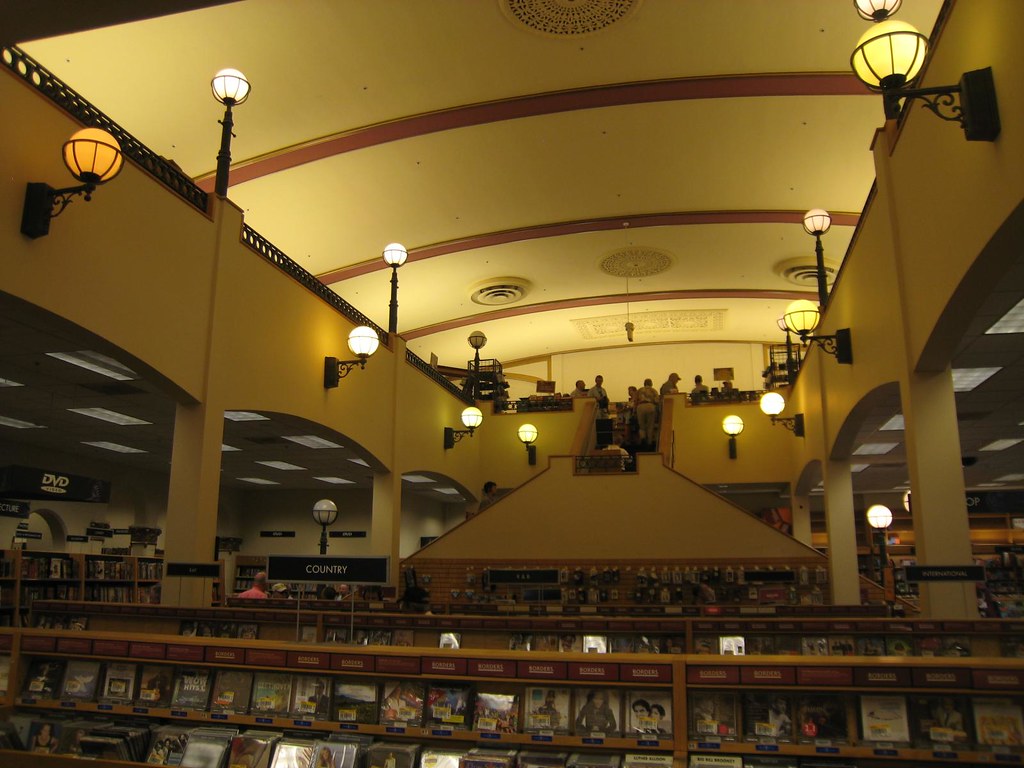 Varsity Theater, Palo Alto, CA 456 University Avenue