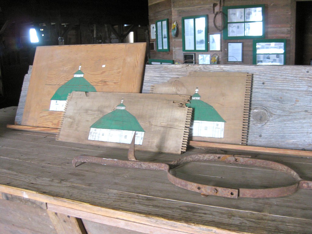 Round barn, circa 1912, south of Mullinville KS. tplcstudents Flickr
