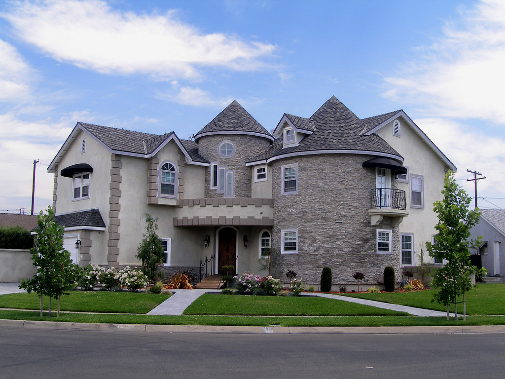 The Biggest House in Lakewood California Laurie Avocado Flickr