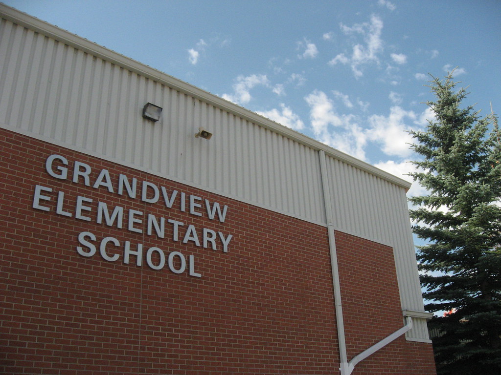 Grandview Elementary Grandview Elementary School in Red De… Flickr