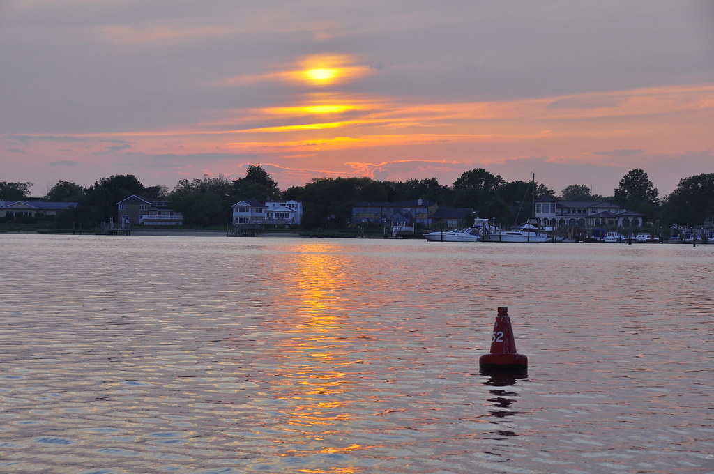 sunset Hewlett Bay Park Hewlett Bay Park boat boats gondol… Flickr