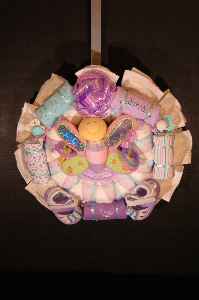 Butterfly Diaper Wreath Ingredients *12 Pampers Swaddlers… Flickr