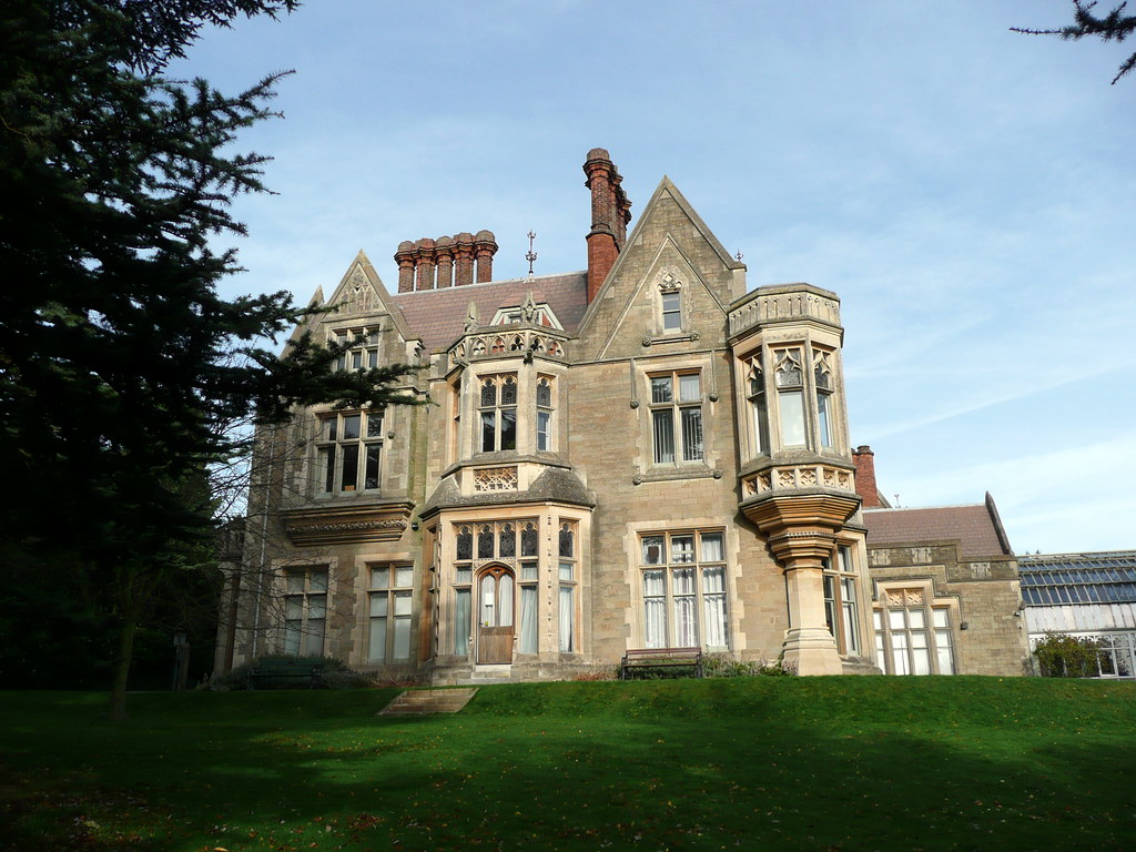 Priory Park Mansion Priory Park Mansion, Priory Park, Grea… Flickr