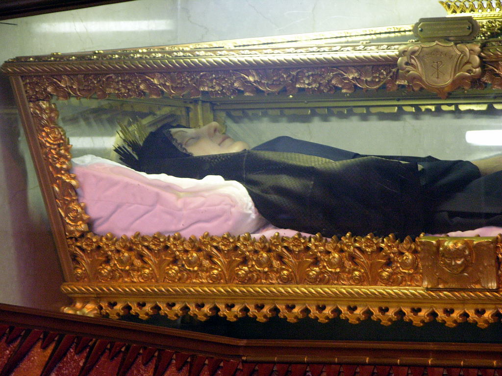 Close Up, St. Frances Xavier Cabrini The "mortal remains" … Flickr
