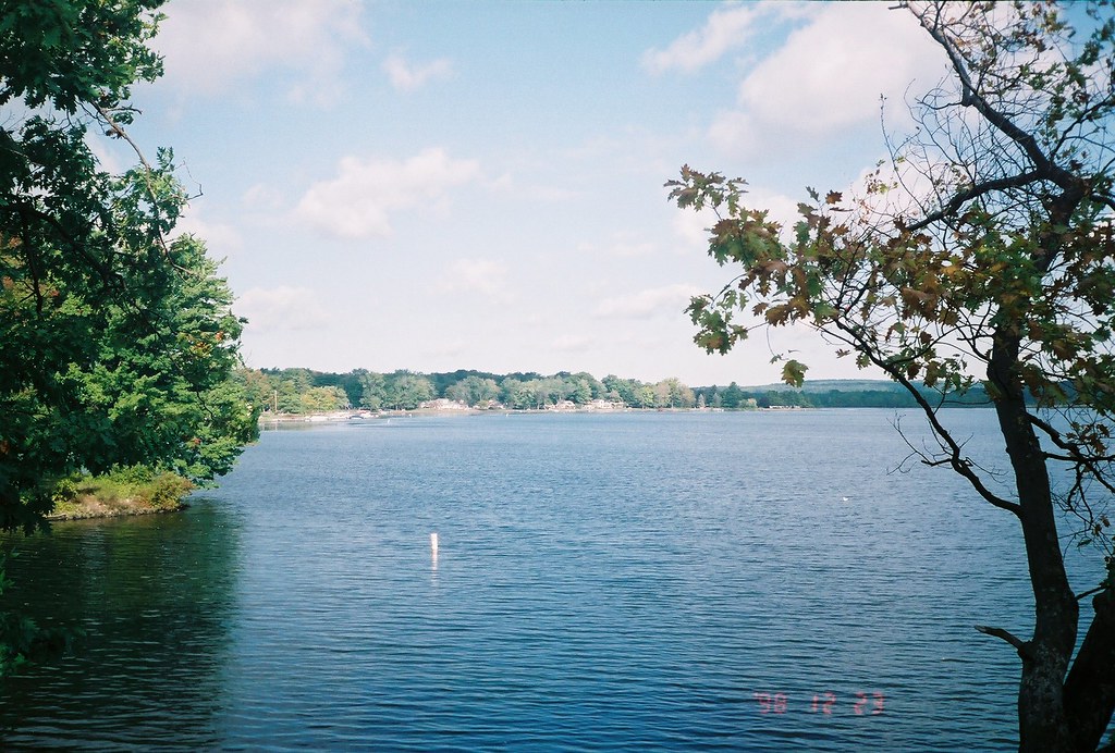 Lake Edinboro One of my favorite views of Lake Edinboro. L… Flickr