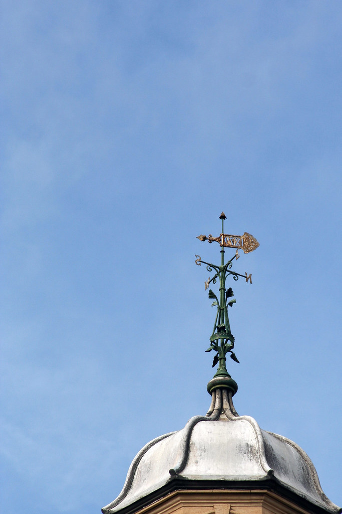 weather vane old Norfolk & Norwich Hospital main entrance … Flickr