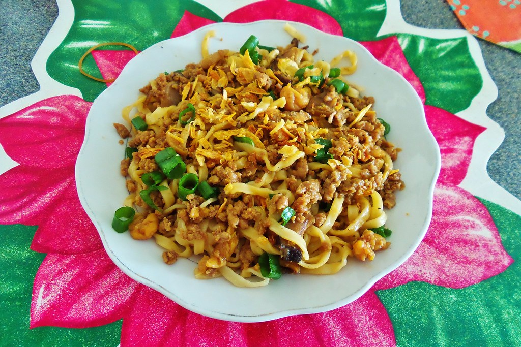Flat Fried Noodle Indonesian Food YOGI M Flickr