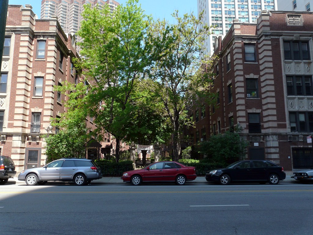 Estelle Carey Apartment Building A figure in the Hollywood… Flickr
