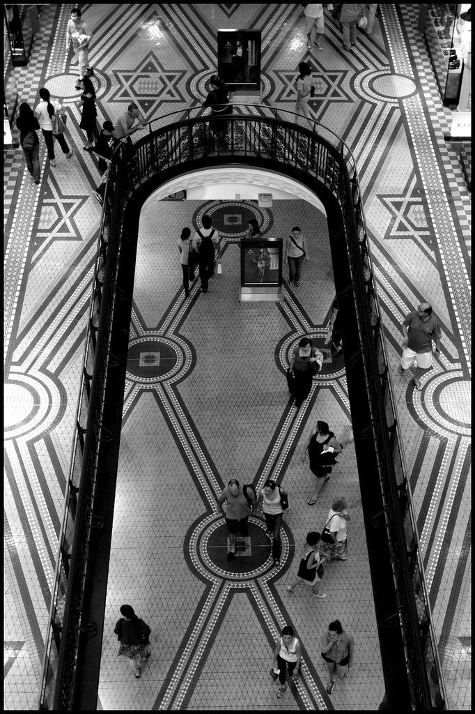 Queen Victoria Building Photo taken by John Natasja Flickr