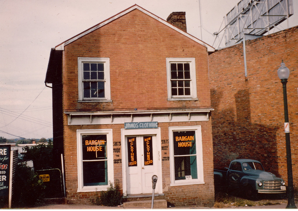 104 Preston Ave. (The Bargain House) 104 (The Bargain Hous… Flickr