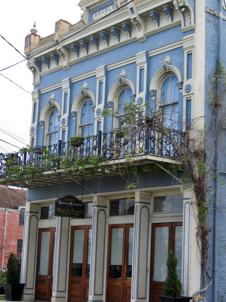 Commercial building, Plaquemine, Louisiana Paul McClure Flickr