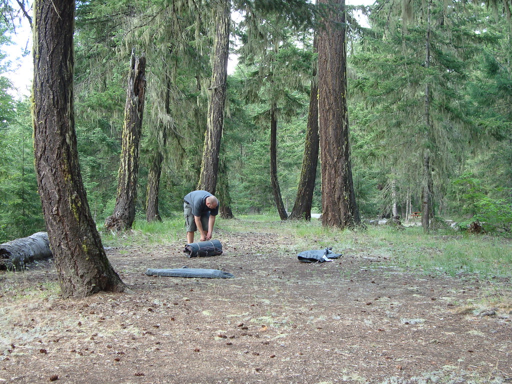 Cle Elum River Camping 2009 Travis Petershagen Flickr