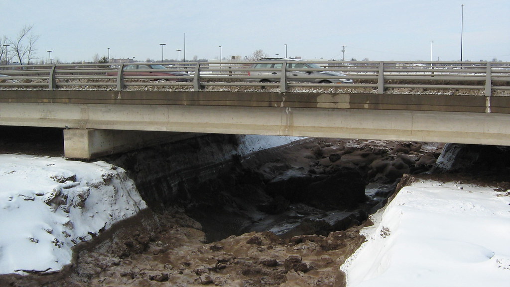 Hall's Creek, Moncton, New Brunswick Hall's Creek empties … Flickr