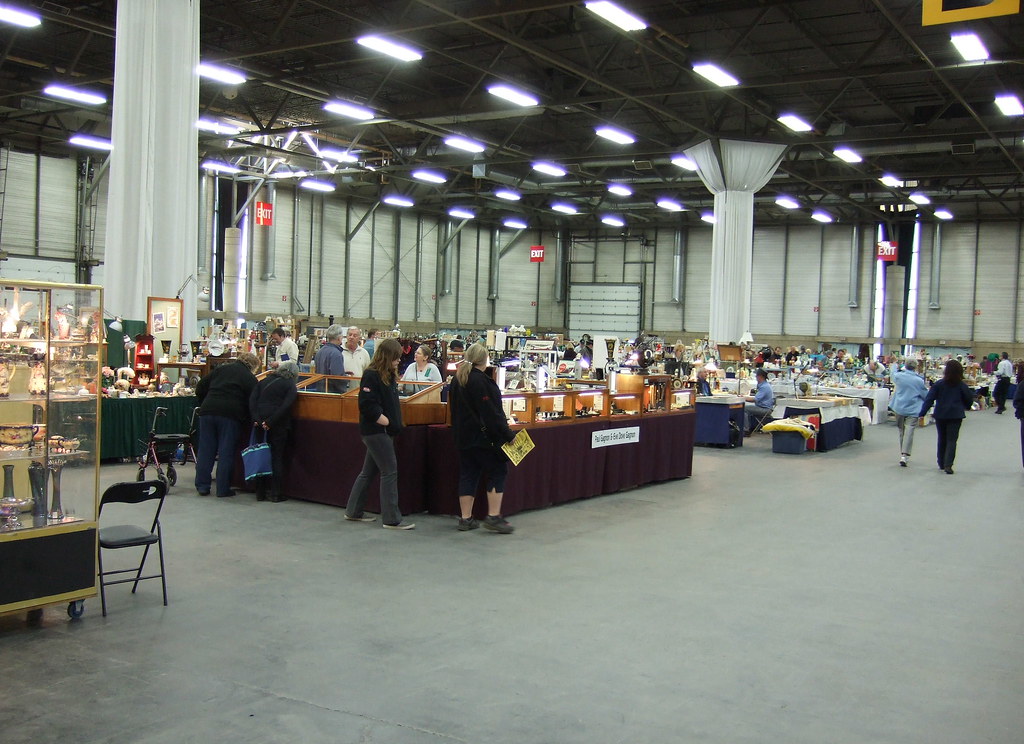 WILD ROSE ANTIQUE SHOW, EDMONTON 2009 3 Jerry "Woody" Flickr