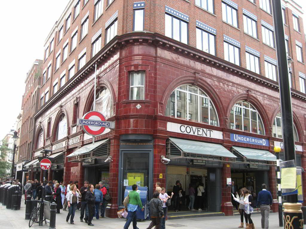 Covent Garden Tube Covent Garden Underground Station on a … Flickr