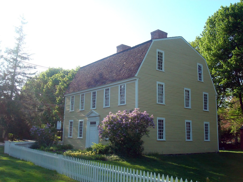 Holyoke French House The HolyokeFrench House in Boxford, … Flickr