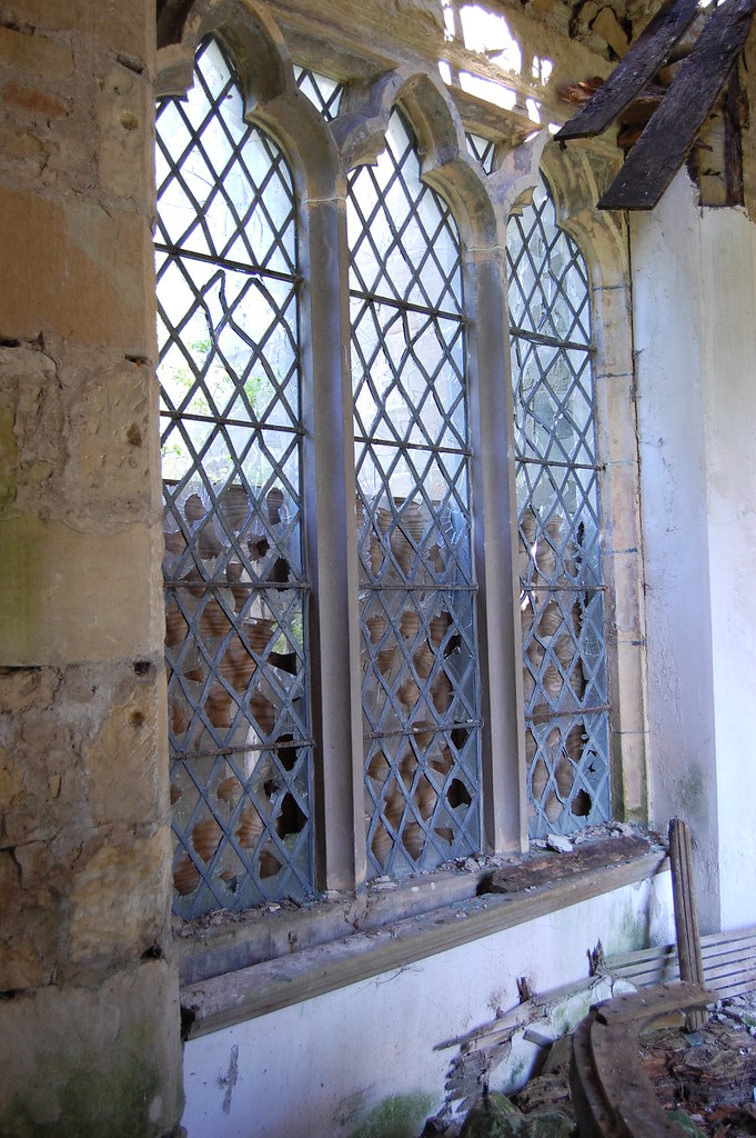 Crawford Priory, Springfield, Fife A remarkable ruined cou… Flickr