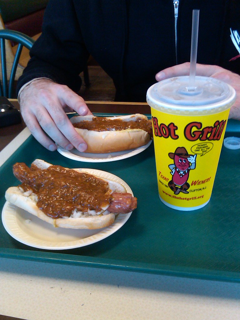 Hot Grill Clifton, NJ Hot dog day stop 4 Texas Weiner w/Mu… Flickr