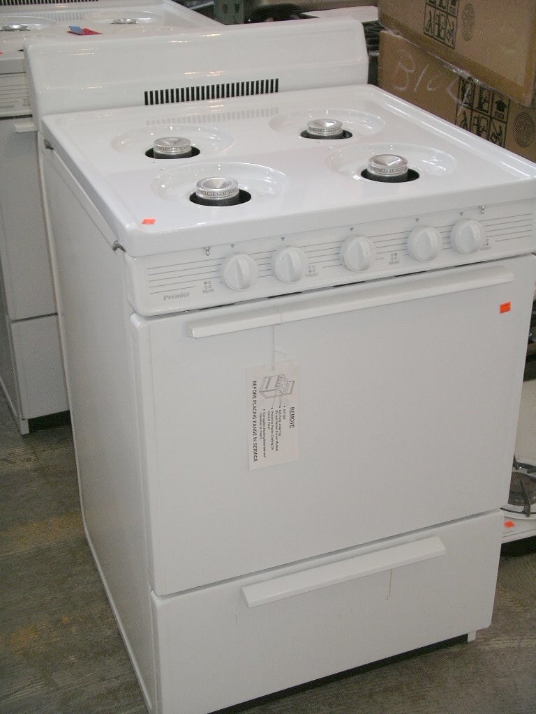 New Apartment Size Gas & Electric Stoves 1 24" gas unit … Flickr
