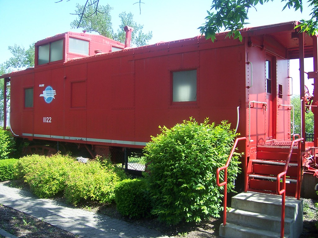 Little Red Caboose Painted in Missouri Pacific (MoPac) RR … Flickr