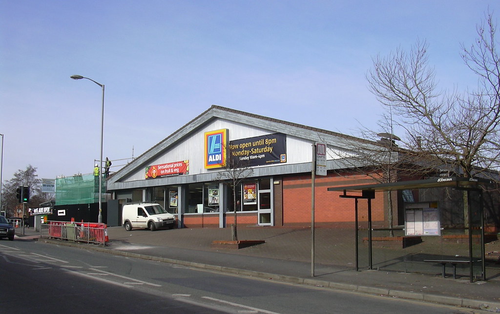 Aldi, Bell Lane, Bury, Lancashire Robert Wade (Wadey) Flickr