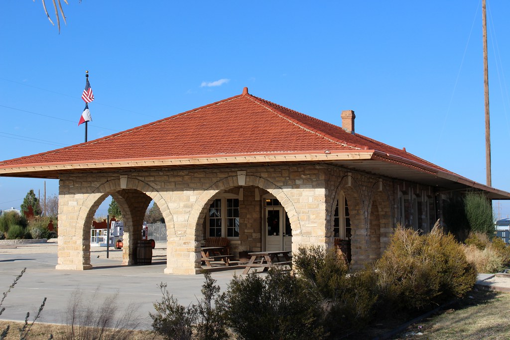 Old KCM&O Railroad Depot (Fort Stockton, Texas) Old KCM&O … Flickr