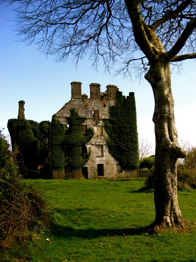 Menlo Castle Melissa Mercer Flickr