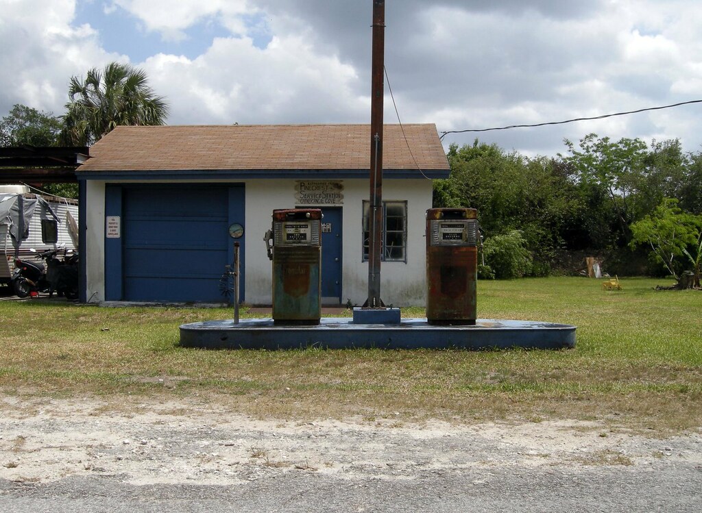 Loop Road Gas Station An old gas station at Loop Road. Flickr
