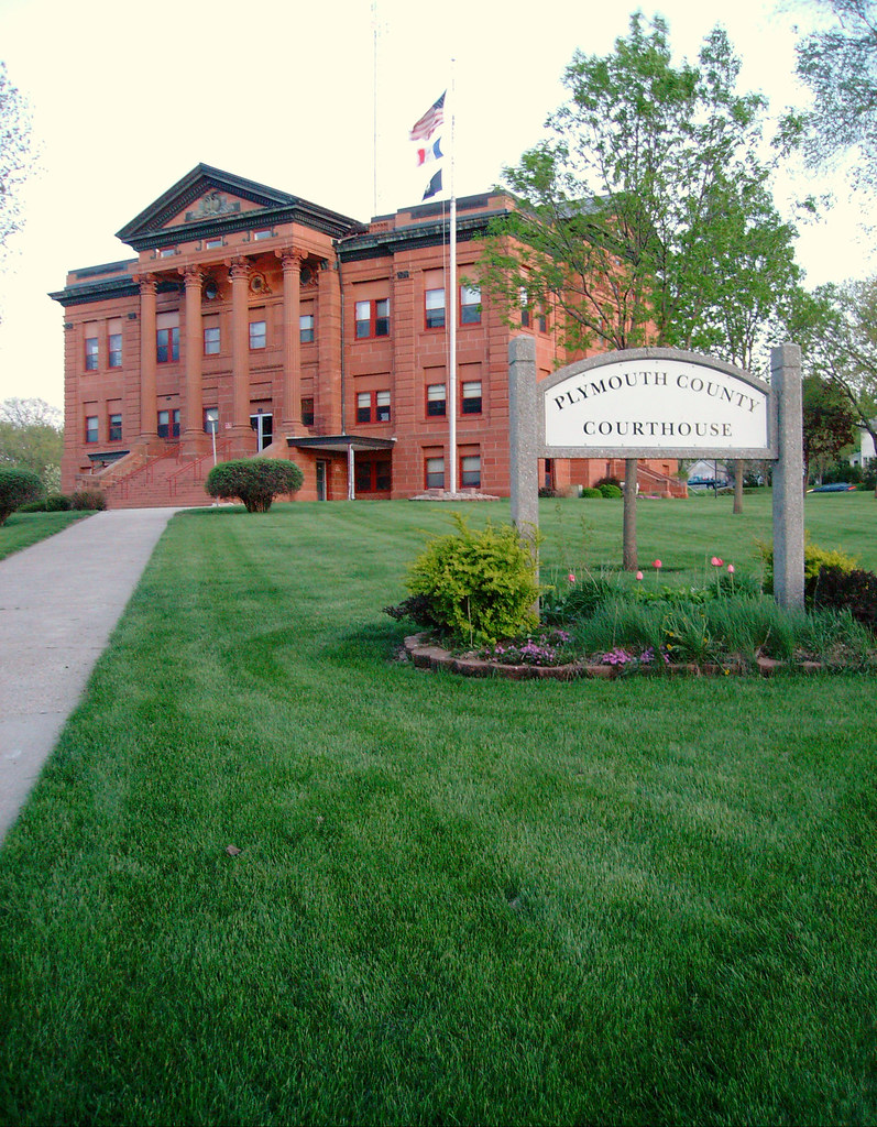 Plymouth County Courthouse (Le Mars, Iowa) This courthouse… Flickr