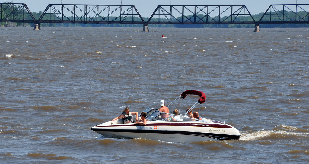 River Boat 02 Paynes Flickr