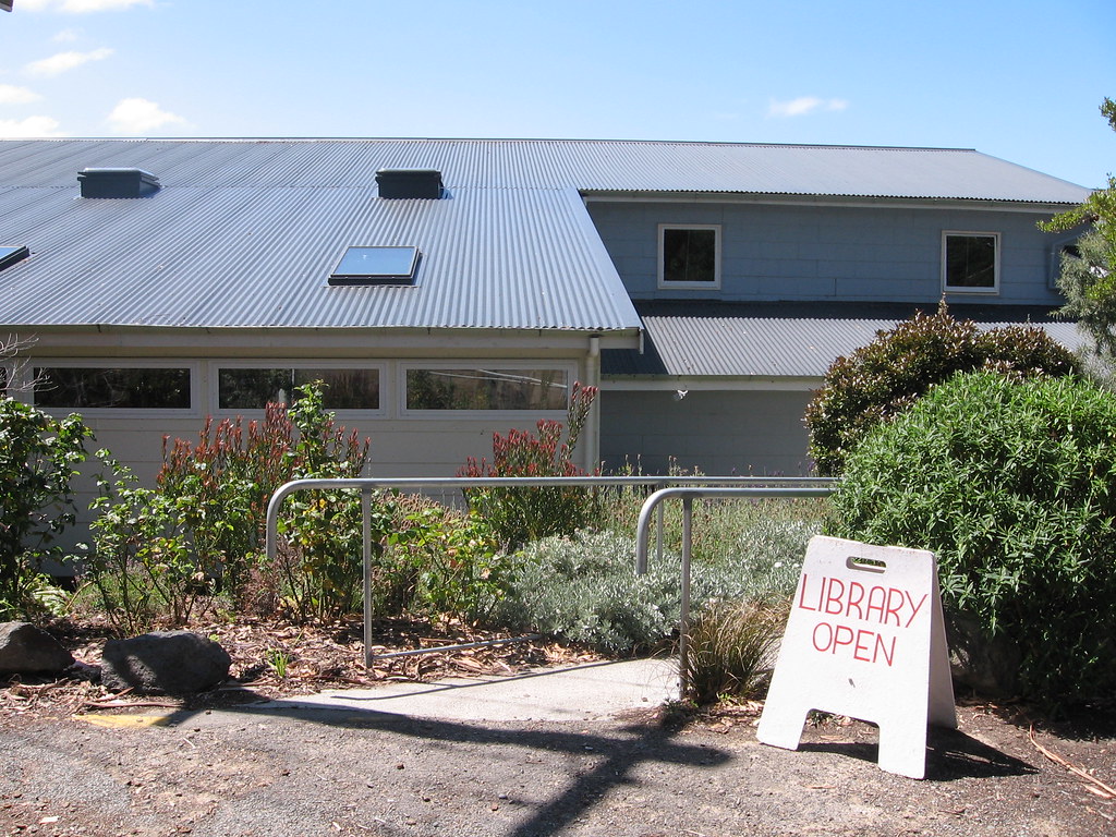 Diamond Harbour Library Flickr