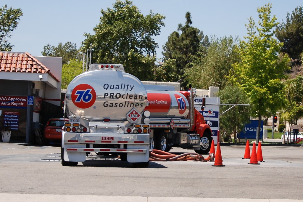 76 GASOLINE KENWORTH DOUBLE FUEL TANKER TRUCK a photo on Flickriver