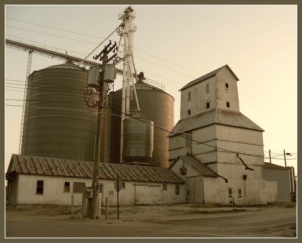 Old grain elevator in Concordia MO John Flickr