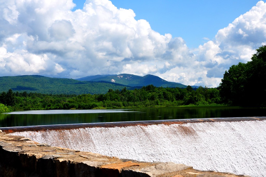 Campton Pond Waterfall Waterfall off of Campton Pond. Flickr