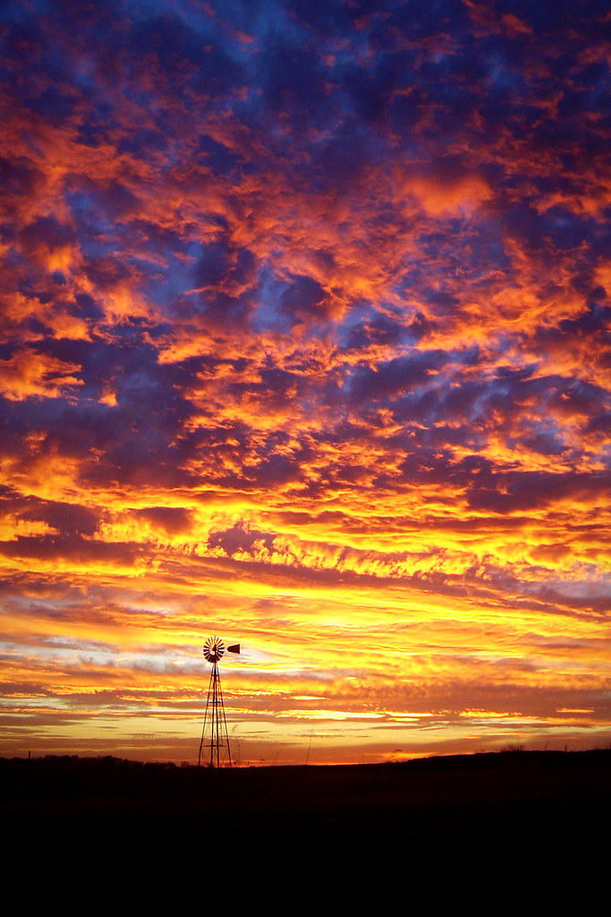 magnificent sunset McLouth, Kansas Jefferson County just o… Flickr