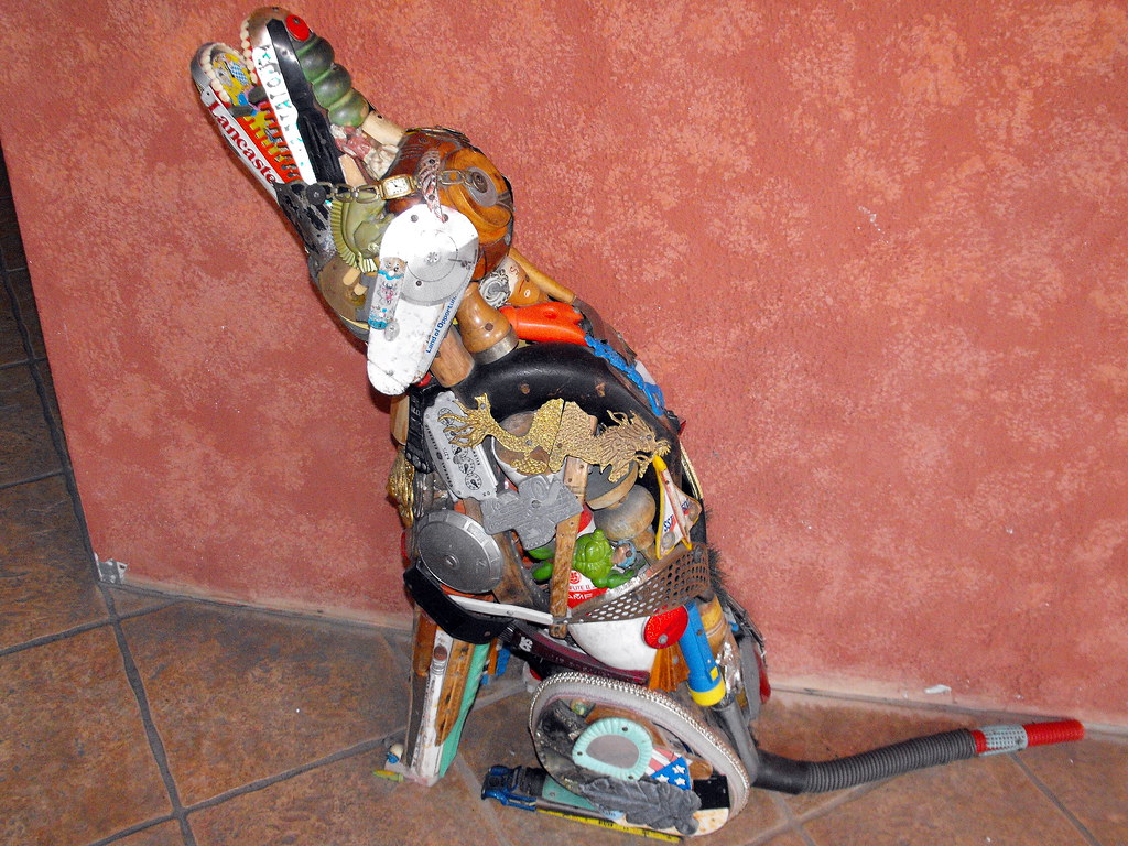 Junk Yard Dog At Ripley's Museum Wisconsin Dells. Mark Flickr