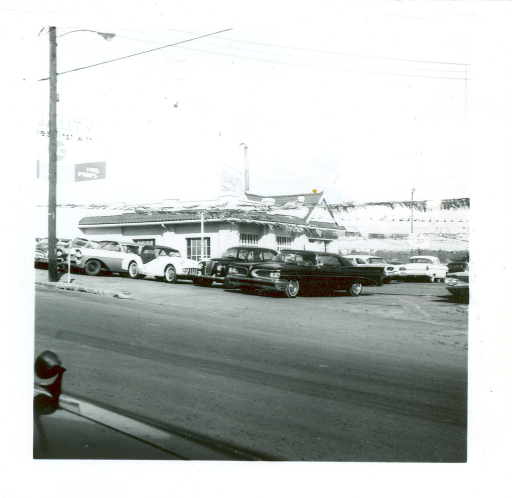 West Main St. W. Main St. south side (N2), with double f… Flickr