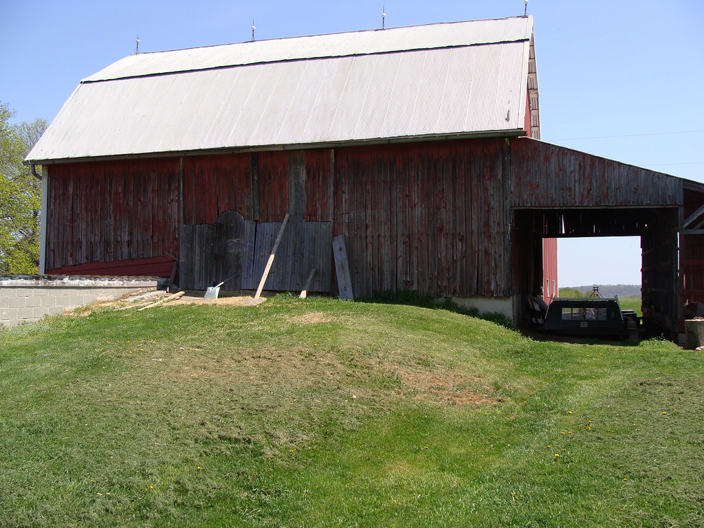 tin for barns 003 Deidrah Reeves Flickr