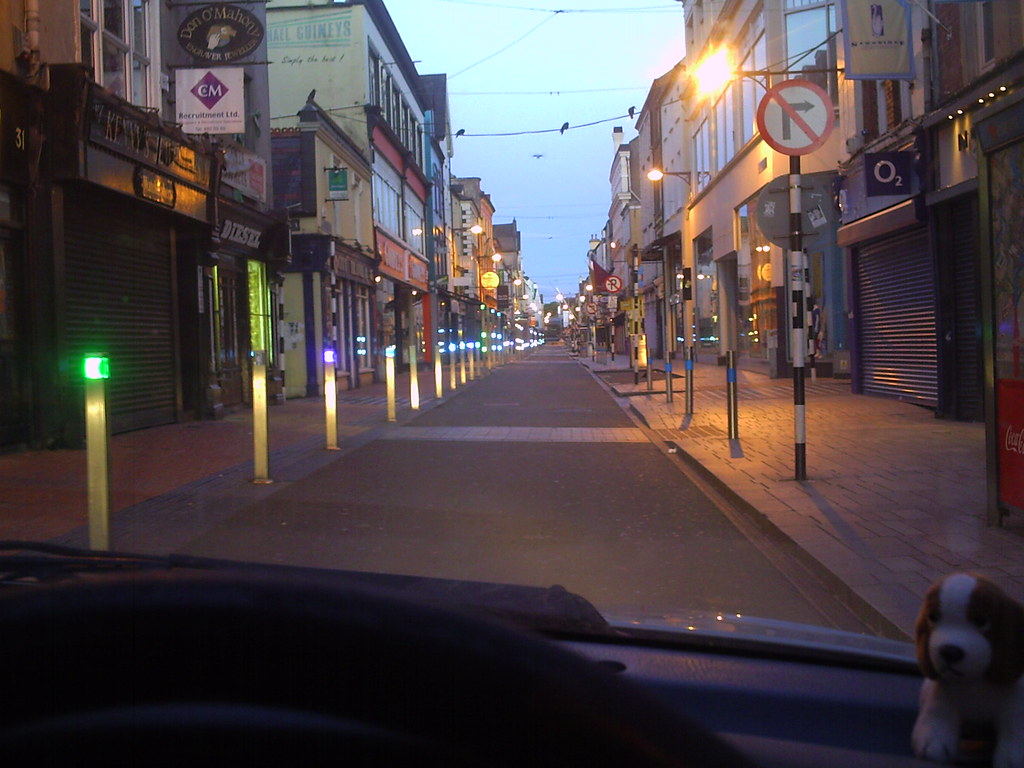 5 am City of Cork. Oliver Plunkett Street. william kiely Flickr