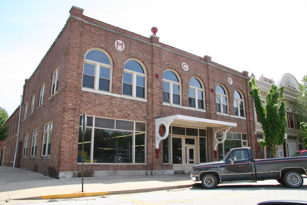 Bushnell IL, Bushnell Illinois, McDonough County Bruce Wicks Flickr